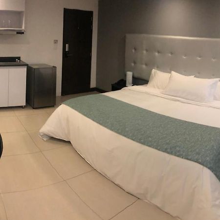 Hotel Serenity Corferias Bogota Ngoại thất bức ảnh
