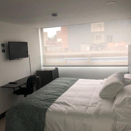 Hotel Serenity Corferias Bogota Ngoại thất bức ảnh