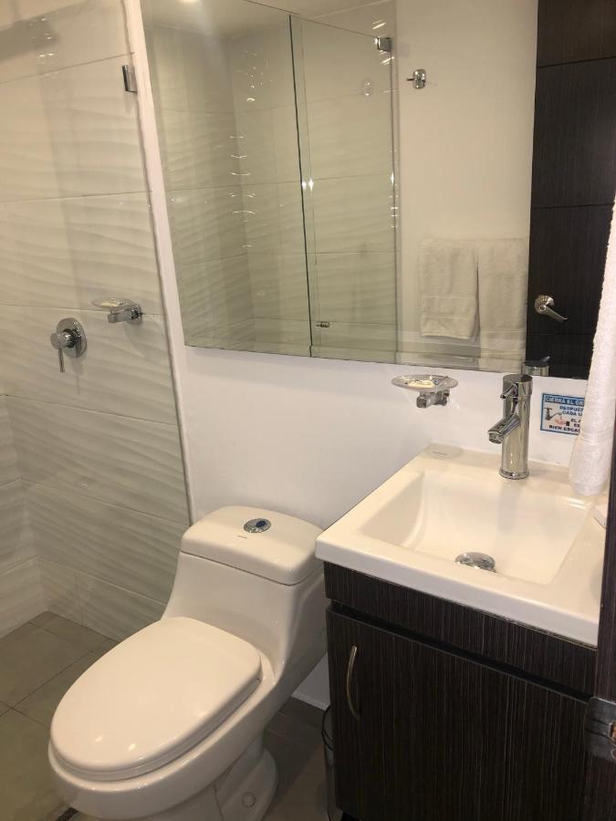 Hotel Serenity Corferias Bogota Ngoại thất bức ảnh