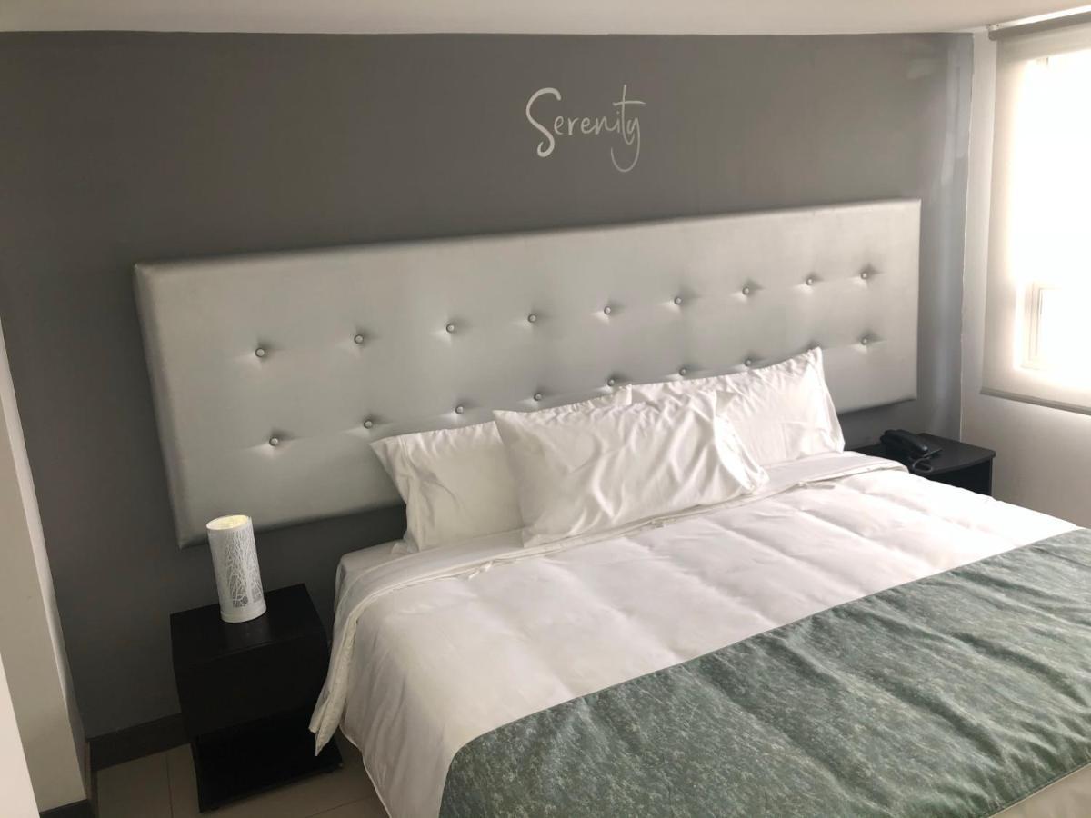 Hotel Serenity Corferias Bogota Ngoại thất bức ảnh
